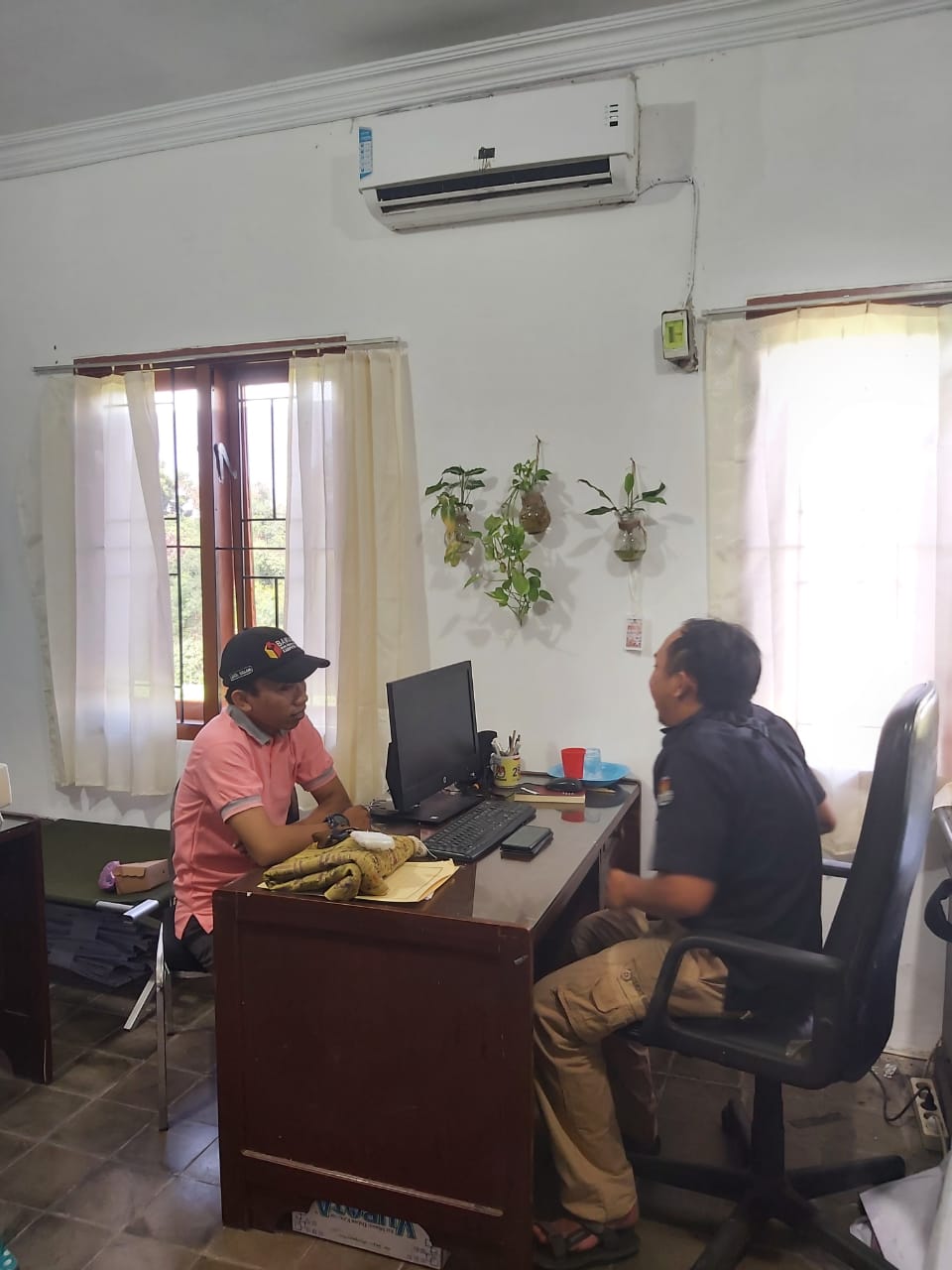 Pelaksanaan Pengawasan Pengajuan Dukungan Bakal  Pasangan Calon Perseorangan dalam Pemilihan Bupati dan Wakil Bupati Kabupaten Situbondo Tahun 2024. Ahad Tanggal 12-05-2024