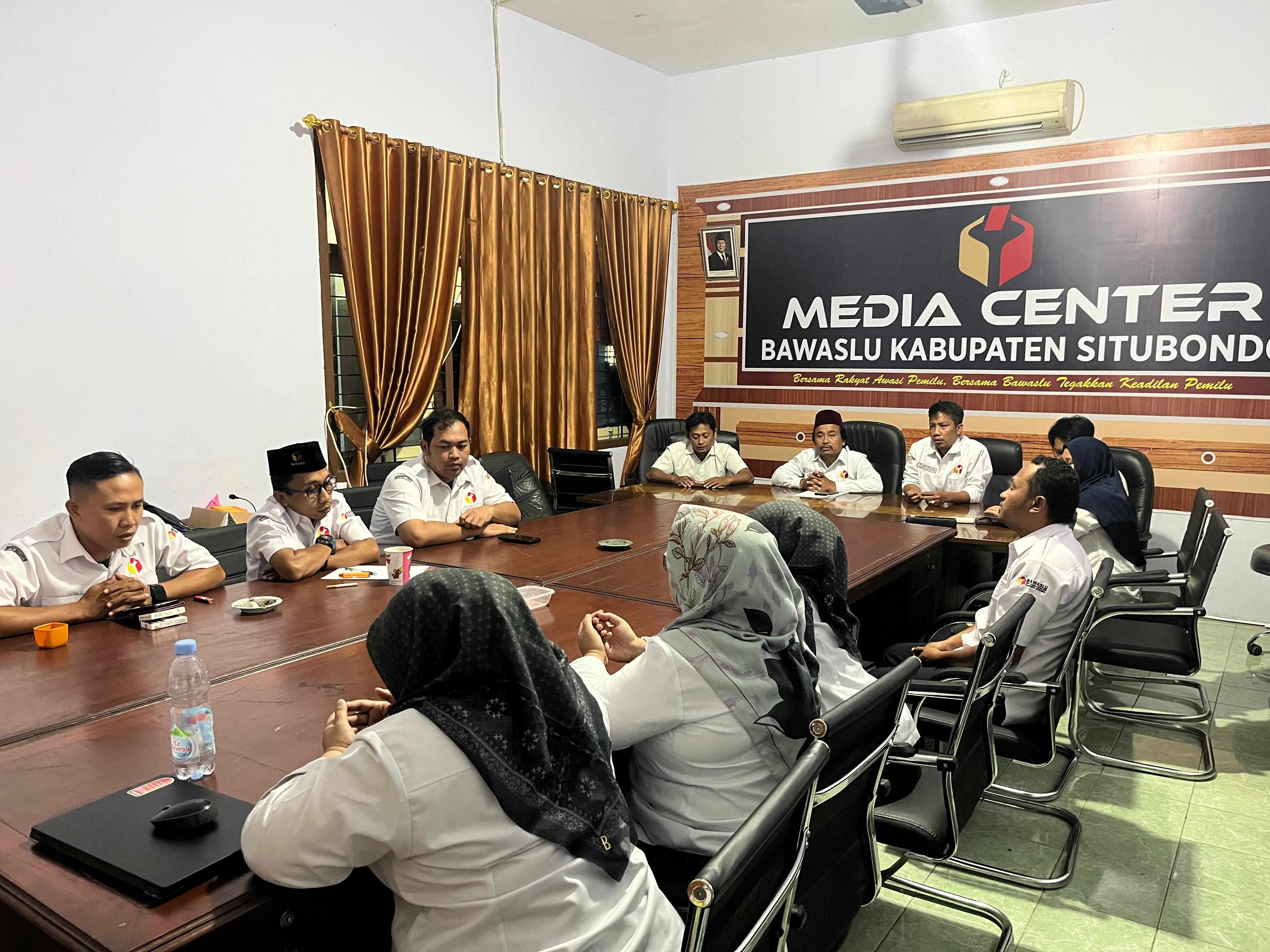 humas bawaslu situbondo