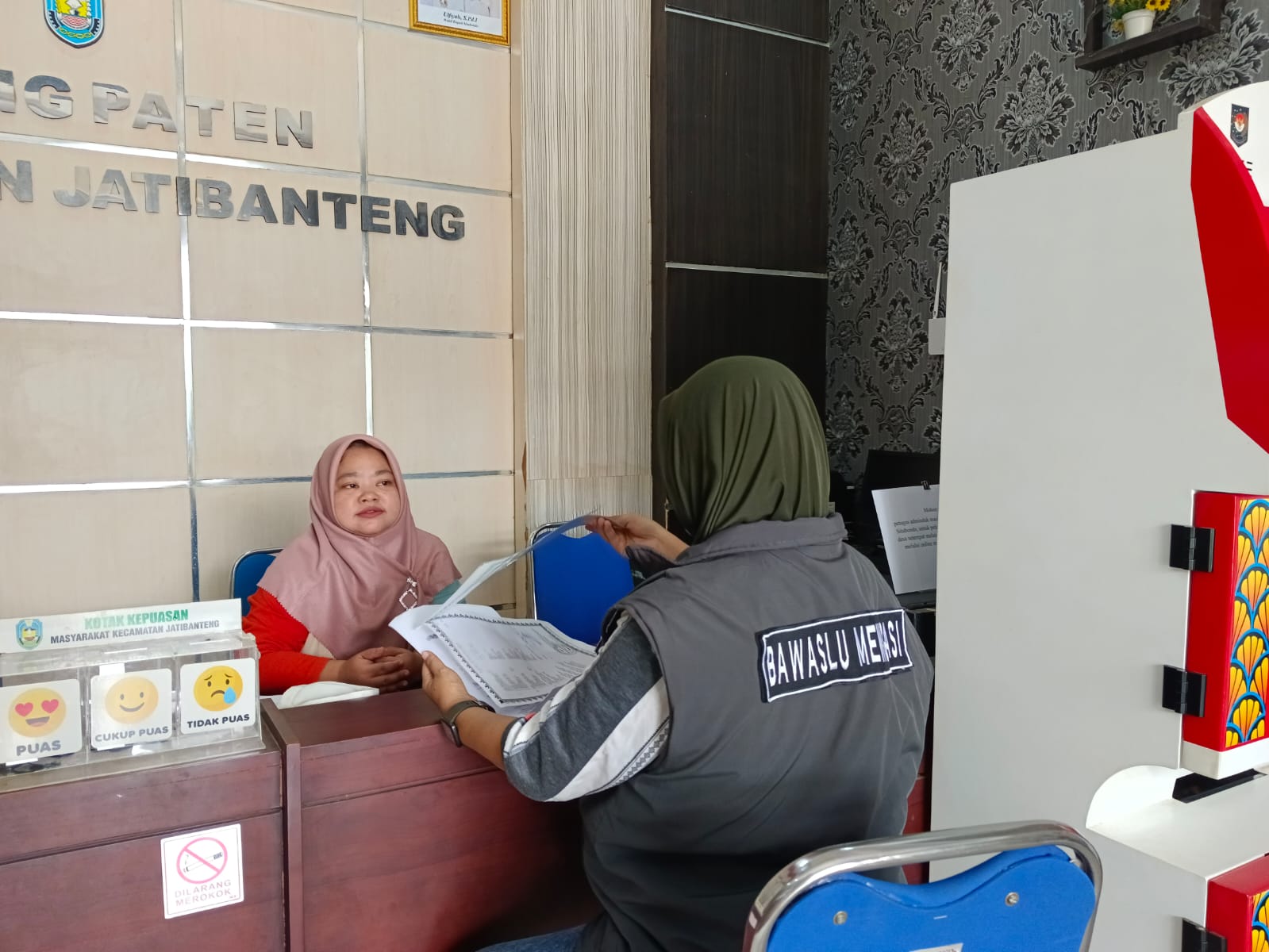 Awal Tahun Baru 2026, Bawaslu Situbondo Koordinasikan  Uji Petik PDPB ke PATEN Kecamatan Jatibanteng
