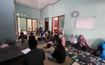 Bawaslu Situbondo Sapa Penyandang Disabilitas , Perkuat Literasi Demokrasi